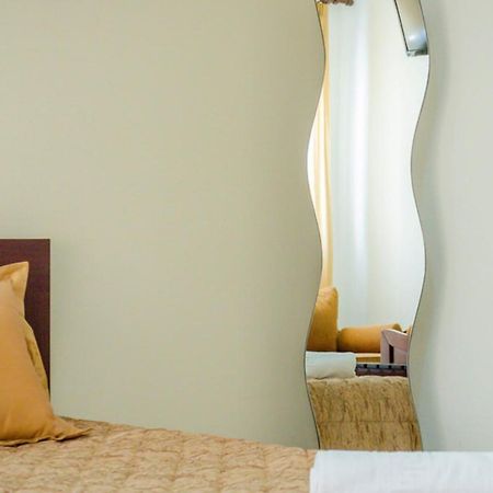 Delfini Hotel Skala Potamia  Buitenkant foto