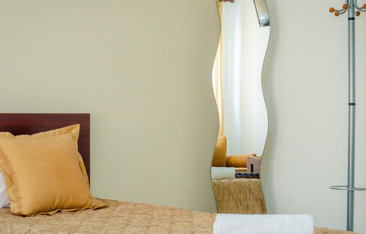 Delfini Hotel Skala Potamia  Buitenkant foto